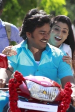 aarambame-attakasam-movie-stills-009