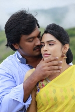 aarambame-attakasam-movie-stills-031