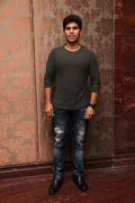 allu-arjun-lingusamy-movie-stills-009