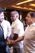 allu-arjun-lingusamy-movie-stills-011