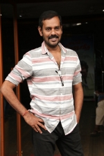 enkitta-mothathe-pm-stills-004