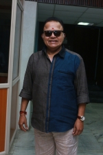 indha-nilai-maaranum-stills-012