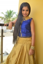 kaanal-movie-pooja-stills-005