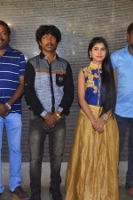 kaanal-movie-pooja-stills-015