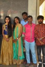 kaanal-movie-pooja-stills-018