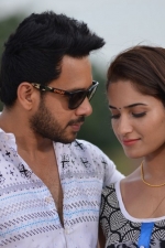 kadaisi-bench-karthik-stills-022