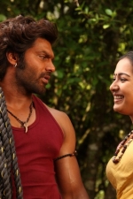 kadamban-movie-stills-011
