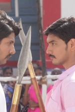 muthuraamalingam-movie-stills-005