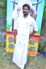 oru-kidayin-karunai-manu-audio-stills-008