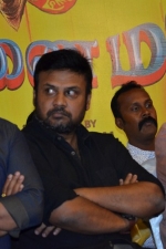 oru-kidayin-karunai-manu-audio-stills-021