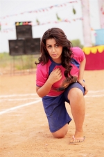 pakka-movie-stills-nikki-galrani-022