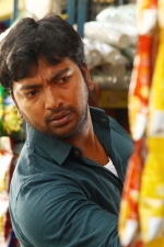 pattinapakkam-movie-stills-006