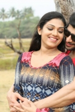 rajavin-paarvai-raniyin-pakkam-movie-stills-023