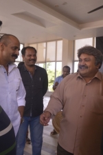 yaar-ivan-stills-016