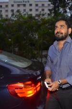 yaman-movie-team-stills-002