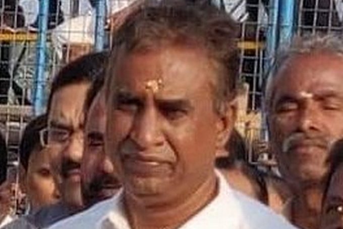 எடப்பாடி செய்வது தப்பு – வேலுமணி வெளிப்படை