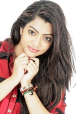 sara-deva-actress-stills-009