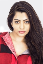 sara-deva-actress-stills-011