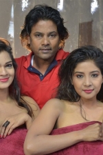 jeevan-aswini-sakshi-agarwal-stills-016