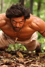 kadamban-movie-stills-022