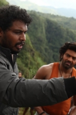 kadamban-movie-stills-024