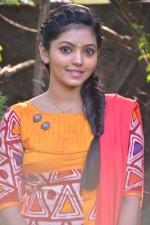 kadhal-kan-kattudhe-pm-stills-012