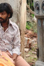 kadhal-munnetra-kazhagam-movie-stills-027