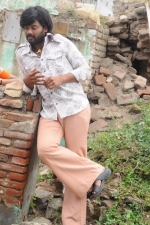 kadhal-munnetra-kazhagam-movie-stills-029