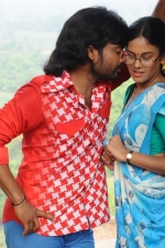 kadhal-munnetra-kazhagam-movie-stills-036