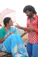 kadhal-munnetra-kazhagam-movie-stills-038