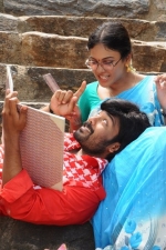kadhal-munnetra-kazhagam-movie-stills-041