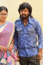 kadhal-munnetra-kazhagam-movie-stills-047