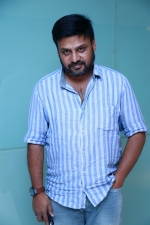 kadugu-movie-premier-show-stills-013