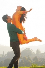 kavalai-vendam-movie-stills-010