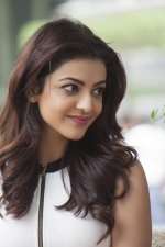 kavalai-vendam-movie-stills-021