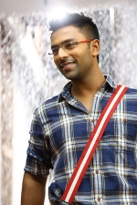 koditta-idangalai-nirappuga-stills-002