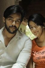 meendum-vaa-arukil-vaa-movie-stills-004