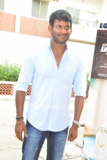 neruppuda-audio-launch-stills-005