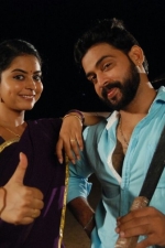 saaya-gayathri-stills-010