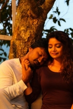 krishna-swathi-in-yaakkai-movie-stills-058
