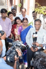 ymca-tree-planting-stills-014